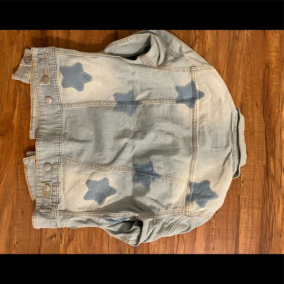 Lularoe Light Wash Denim Stars Harvey Jacket New - Picture 2 of 6